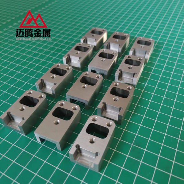 半導(dǎo)體用鉬配件 鉬精細(xì)加工 鉬圓片加工 耐高溫鉬 TZM合金件 鉬鑭圖5