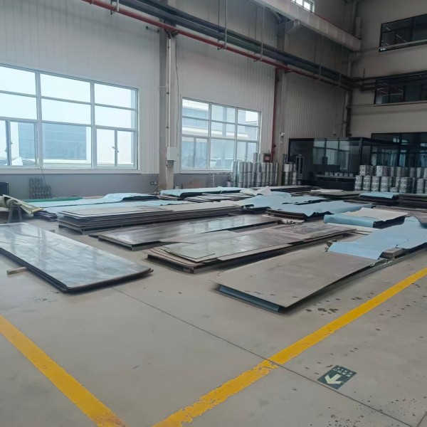 TC4钛合金板材3-80mm现货供应，自有水切割设备，可满足定制化生产