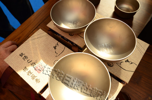 這個手鏈“鈦”美麗