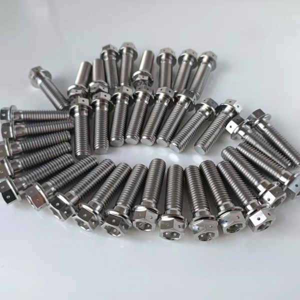 鈦標(biāo)準(zhǔn)件圖4