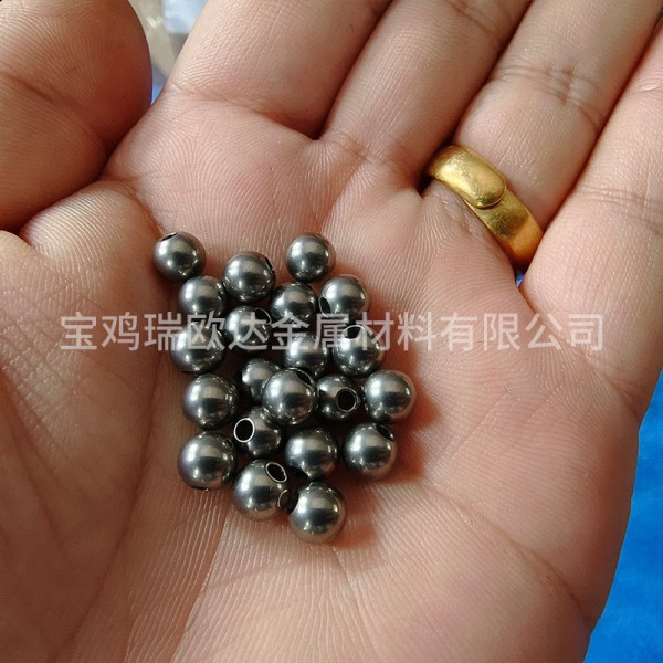TA2鈦珠 TC4鈦合金球廠家大量現貨實心鈦珠鈦圓珠鈦圓銅珠子圖3