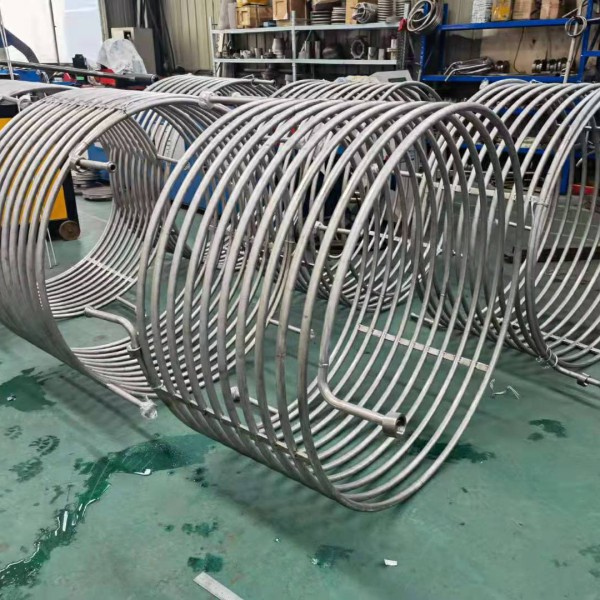 化工設備用鈦盤管TA2鈦彎管鈦冷卻管鈦U型盤管鈦換熱管加工圖4