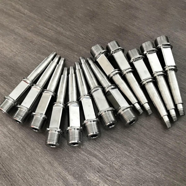 廠家供應鈦加工件數控車床加工鈦合金加工/材料品種多樣按需定 制圖4